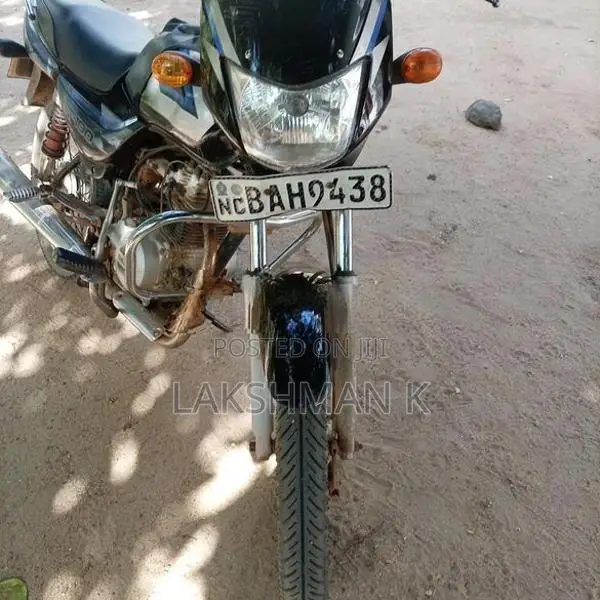 Bajaj CT100 2014