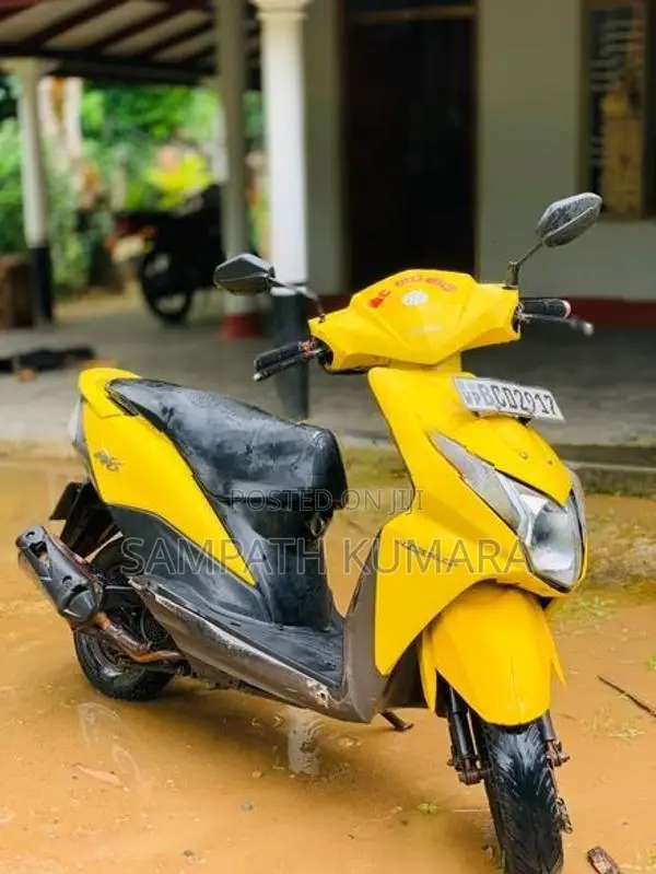 Honda Dio 2015