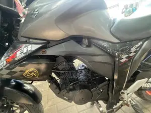 Suzuki Gixxer 2018