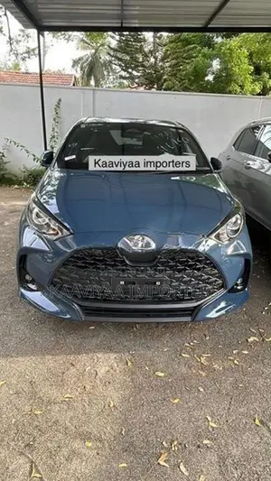 Toyota Yaris G 2025