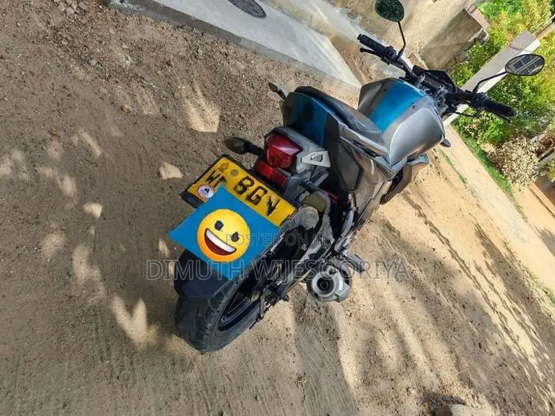 Yamaha FZ 2018