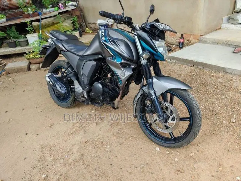 Yamaha FZ 2018
