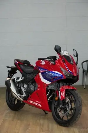 Honda CBR 400R 2026