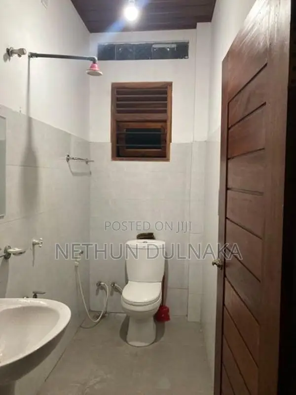 Upstairs House Rent In Biyagama Malwana