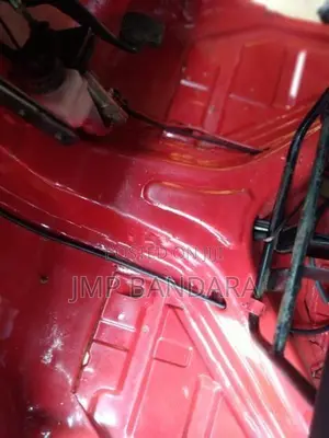 Bajaj RE 2011