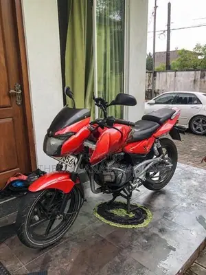 Bajaj Pulsar 200 DTSI 2009