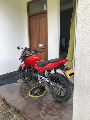 Bajaj Pulsar 200 DTSI 2009