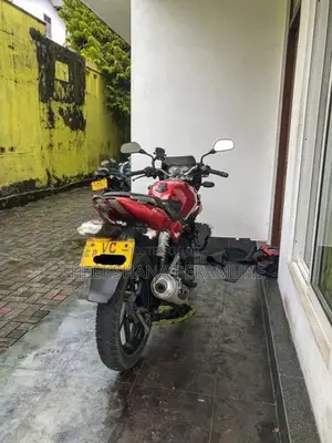 Bajaj Pulsar 200 DTSI 2009