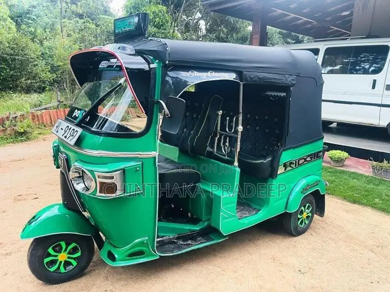 Bajaj Tree Wheel 2011