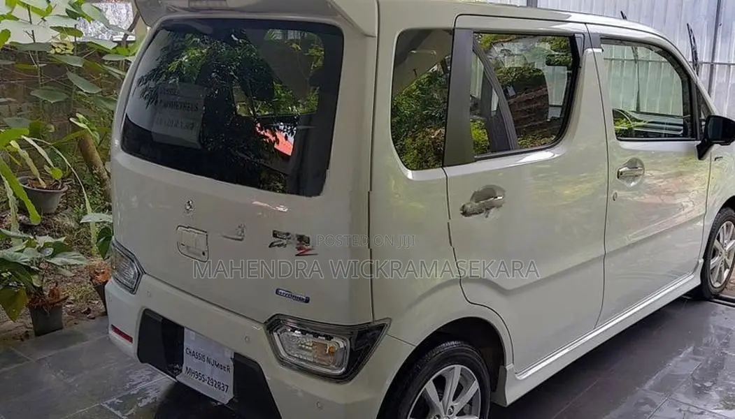 Suzuki Wagon R Custom Z 2025