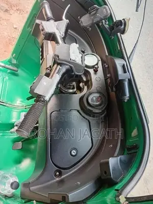 Bajaj RE 2019