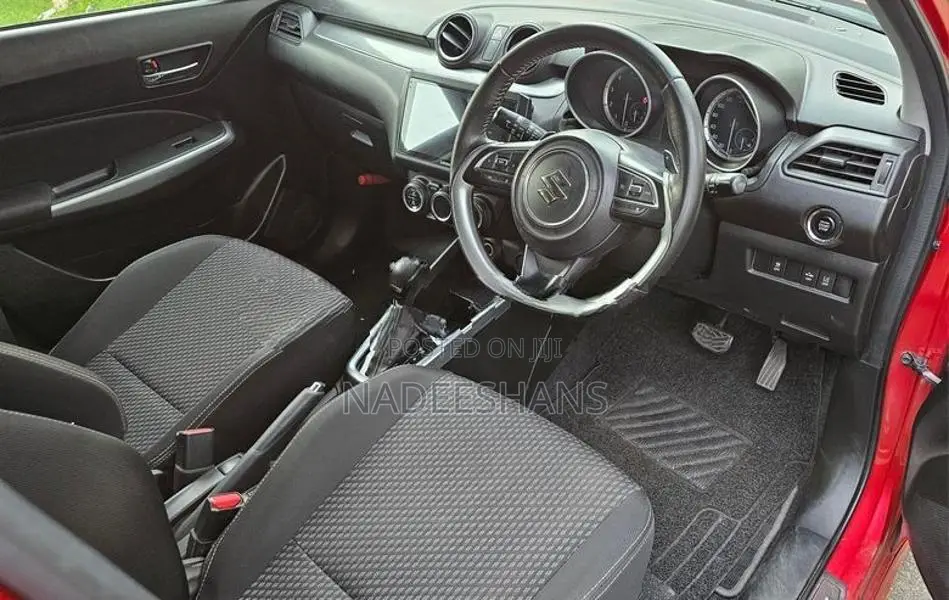 Suzuki Swift RS TURBO 1000CC 2017