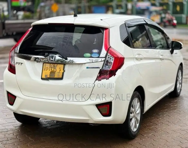 Honda Fit GP5 2013