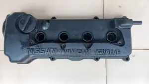Nissan Sunny N16 Valve Cover