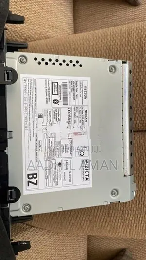 OEM Nissan Car Audio Set