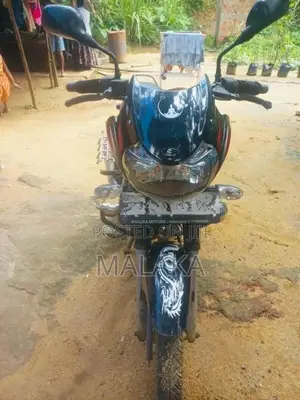 Bajaj Discover 125 2017