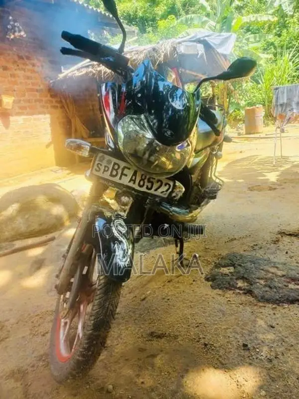 Bajaj Discover 125 2017