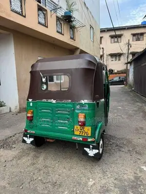 Bajaj RE 2stork 2006