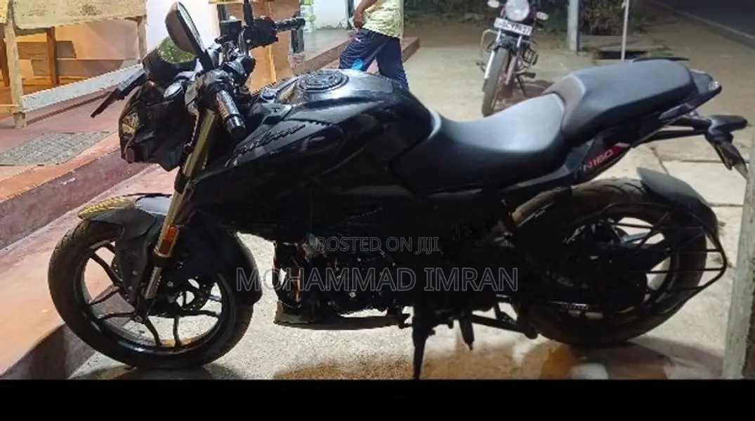 Bajaj Pulsar N160 2024
