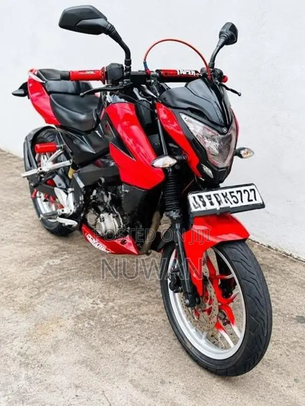 Bajaj Pulsar NS160 2016