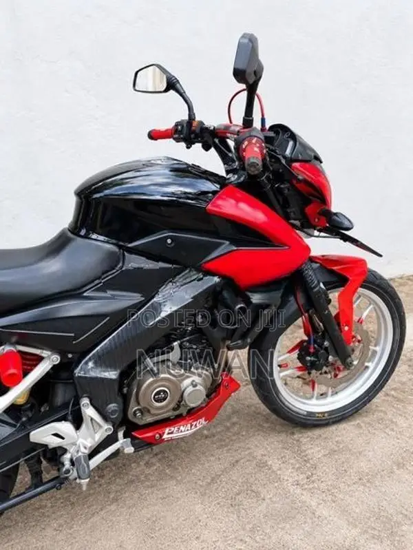 Bajaj Pulsar NS160 2016
