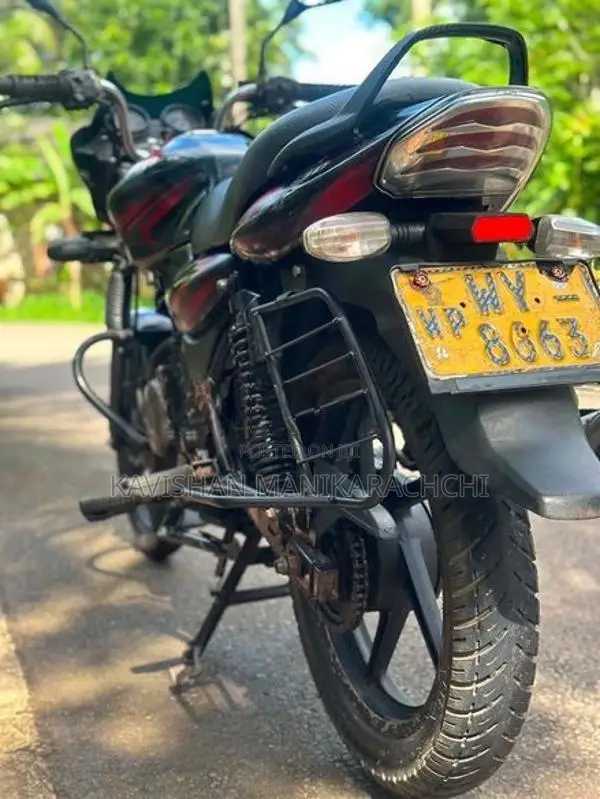 Bajaj Discover 2011