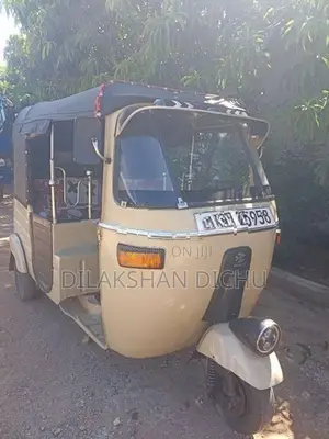 Bajaj RE 1995
