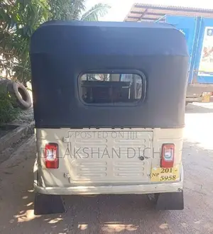 Bajaj RE 1995