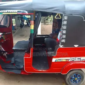 Bajaj RE 1996