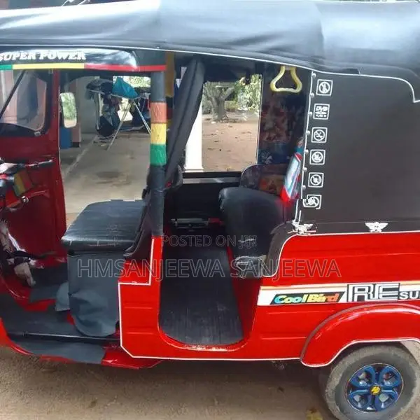 Bajaj RE 1996