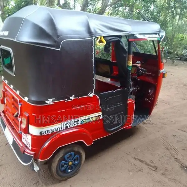 Bajaj RE 1996