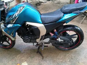 Yamaha FZs V2 2018