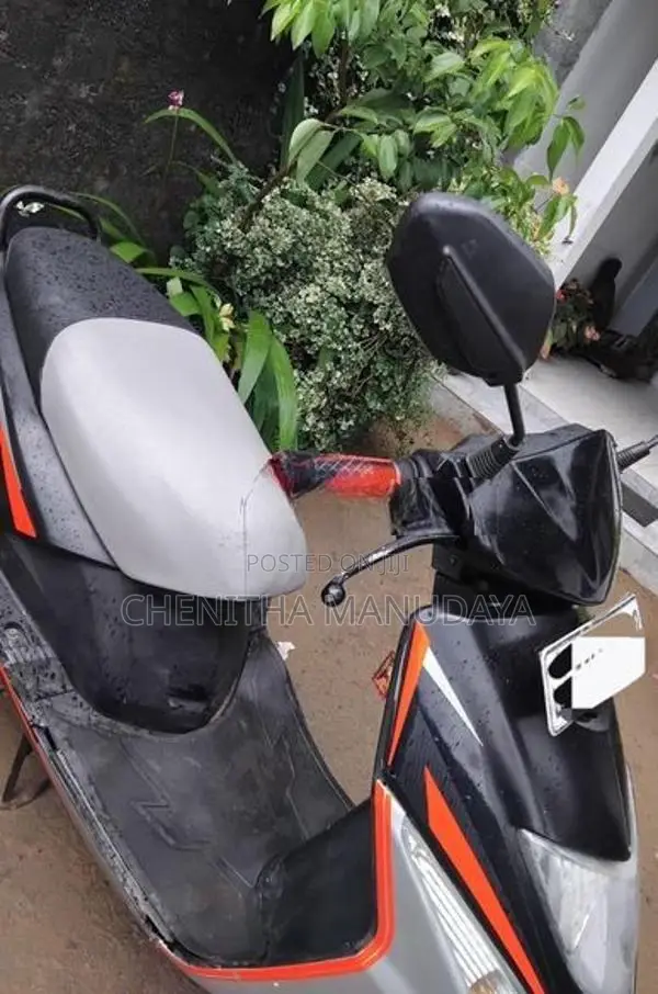 Honda Dio 2011