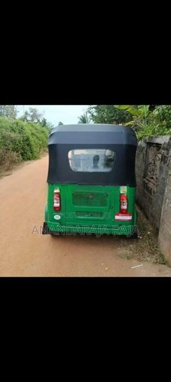 Bajaj RE 2026