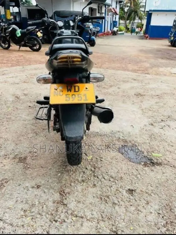 Bajaj Discover 2009