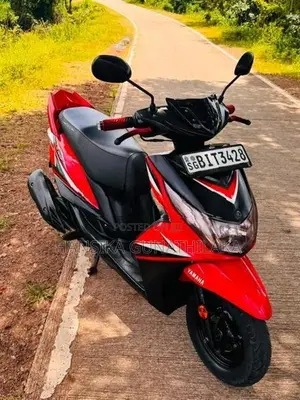 Yamaha Ray 2019