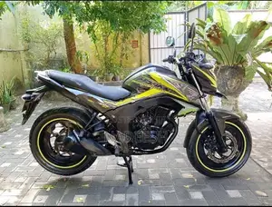 Honda CB Hornet 160R 2016