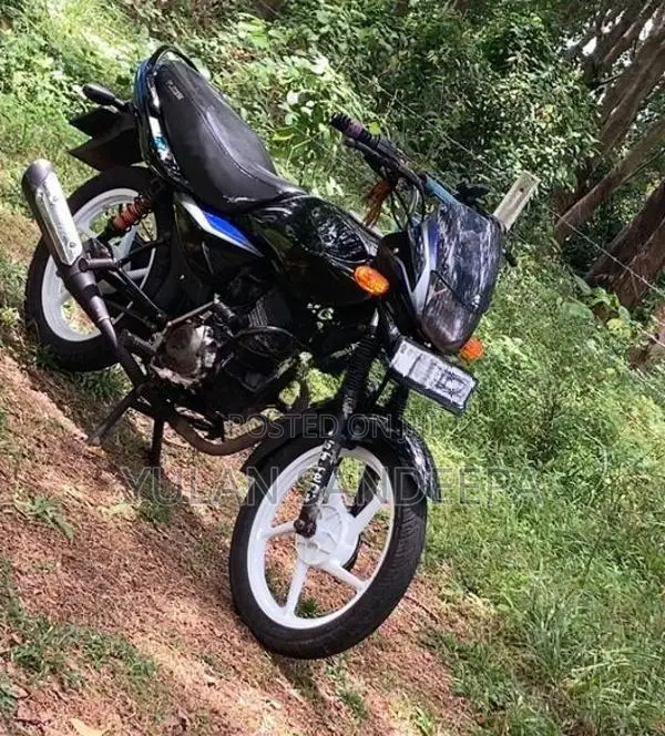 Bajaj Platina 125 2011