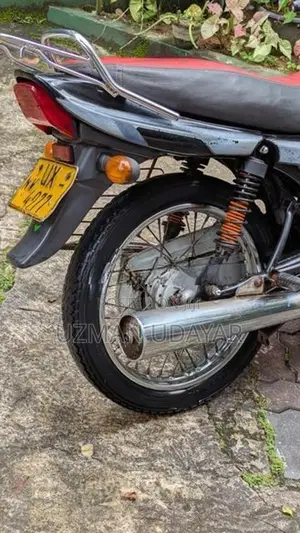 Bajaj CT100 2009