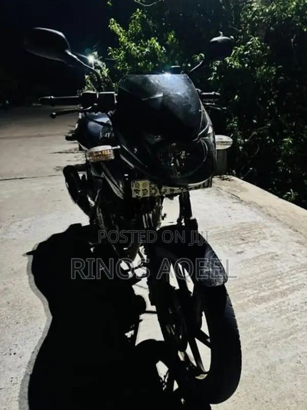 Bajaj Pulsar 150 2017