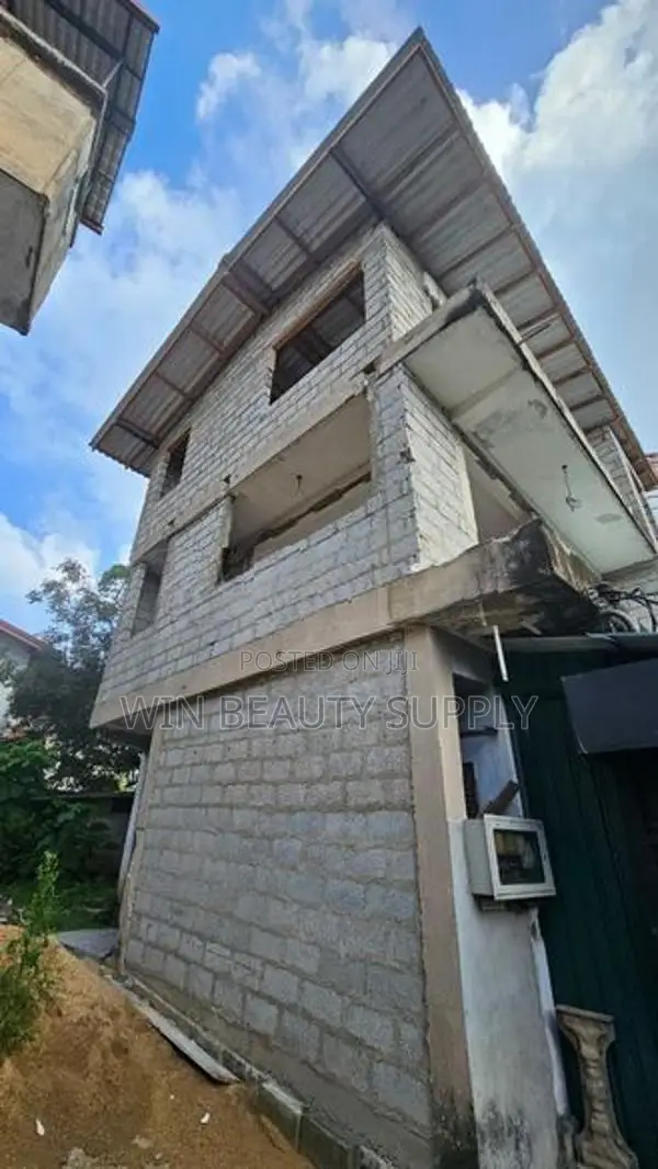 House For Sale in Pannipitiya