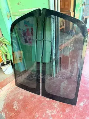 KDH Van Side Glass