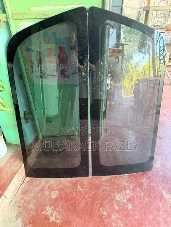 KDH Van Side Glass