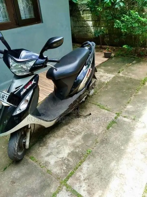 TVS Streak 2011