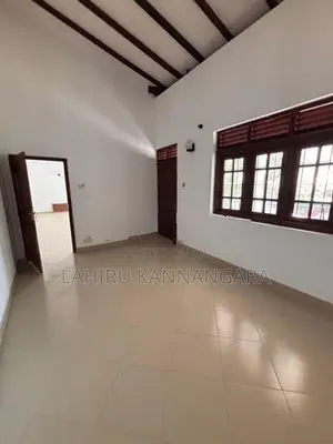 Upstairs House for Sale – Attidiya, Dehiwala