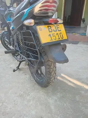 Bajaj Discover 125 2023