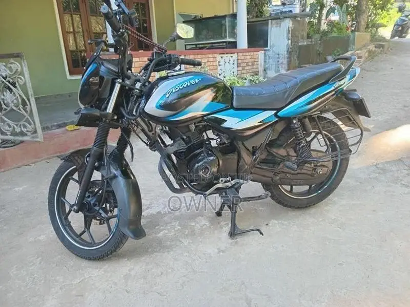 Bajaj Discover 125 2023