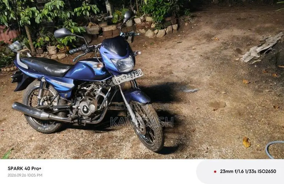 Bajaj Caliber 2005