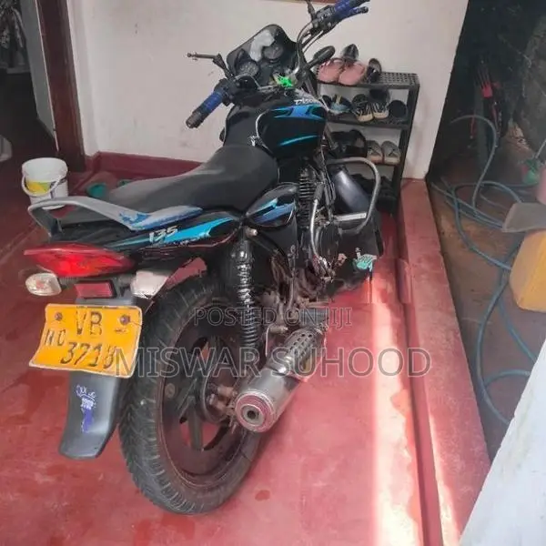 Bajaj Discover 135 2010