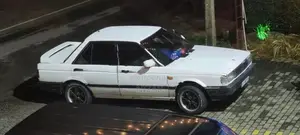 Nissan Sunny hb12 1985